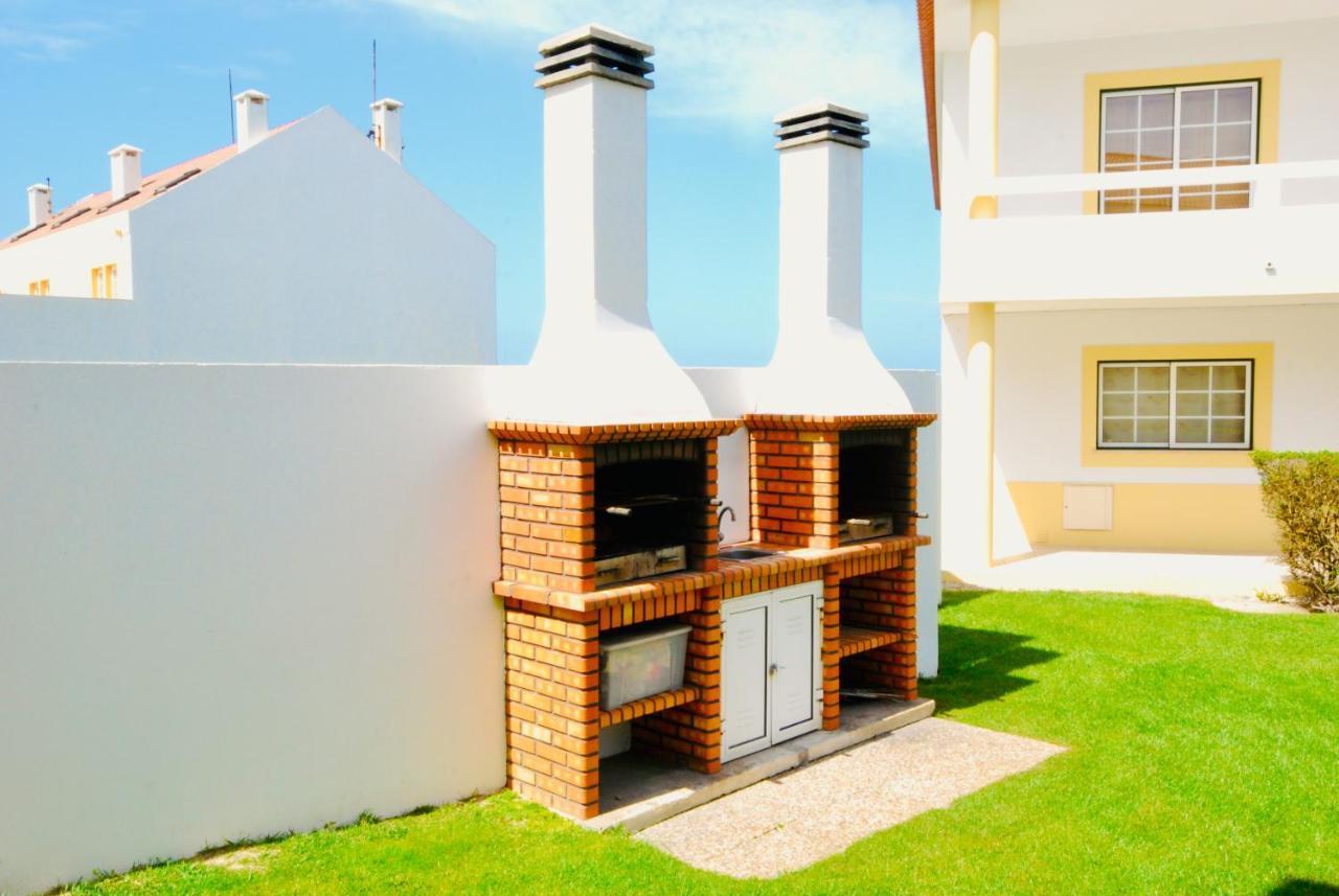 Catarina House - Baleal Beach, Balcony, Pool Феррел Экстерьер фото